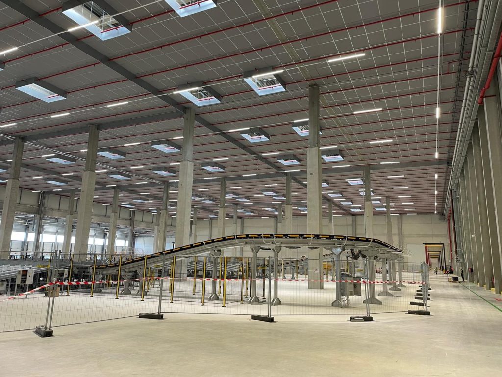 Hangar base logistique Lidl